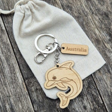 Load image into Gallery viewer, Elevate your keychain game with our sustainably made Wooden Keychain! Show your love for Australia - both its incredible wildlife and locally-made products. Each keychain is expertly crafted with sustainable materials, making it the perfect eco-friendly gift for yourself or a fellow tourist.