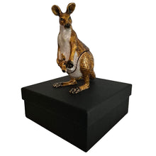 Load image into Gallery viewer, Kangaroo &amp; Joey Australian Trinket Jewellery Ornament Box | Large Kangaroo &amp; Joey Australiana Gift