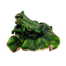 Load image into Gallery viewer, Green Frog On A Lily Pad Trinket Jewellery Ornament Box | Australian Green Frog Gift | Australiana Gifts