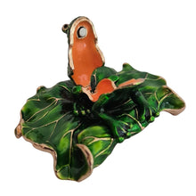 Load image into Gallery viewer, Green Frog On A Lily Pad Trinket Jewellery Ornament Box | Australian Green Frog Gift | Australiana Gifts