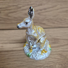 Load image into Gallery viewer, Kangaroo &amp; Joey Trinket Jewellery Box | Australian Kangaroo Small Ornament Gift