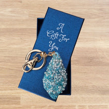 Load image into Gallery viewer, Seaside Shell Boxed Keychain | Large Blue Seaside Shell Bag Charm | Keyring Ocean Gift