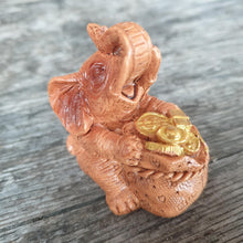 Load image into Gallery viewer, Elephant Statue Figurines | Lucky Money Elephants | Set Of 4  Lucky Cute Ornaments