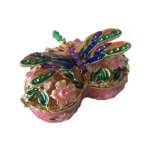 Colourful Dragonfly Trinket Jewellery Box - Ornament Keepsake.  The perfect gift for lovers of flowers and Dragonflies.  Zinc alloy - Colourful as shown in photo - Colourful rhinestones throughout - Hand painted.  7.5 x 6 x 4 cm - Comes gift boxed ( colours may vary of gift box ) 