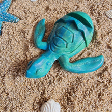 Load image into Gallery viewer, Turtle | Turquoise Blue Blended Recycled Plastic | Hand Crafted Sea Turtle Holder FS