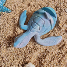 Load image into Gallery viewer, Turtle | Blue Blended Recycled Plastic Turtle Gift | Hand Crafted Sea Holder FS