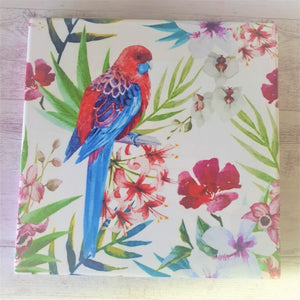Our stunning Australian Rosella parrot gift set is the perfect set to brighten up any kitchen table. Serve all of your favourite snacks and treats on this beautiful set.  This beautiful design is the perfect gift for lovers of Australian birds and wildlife.